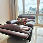 Luxury 3Br Apt Near Lrt Kuningan With Wi-Fi, Pool, Gym By 2Ndhome